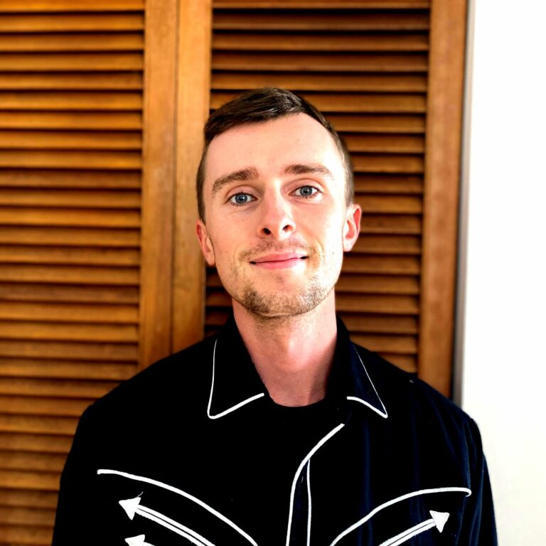 Stephen Favell